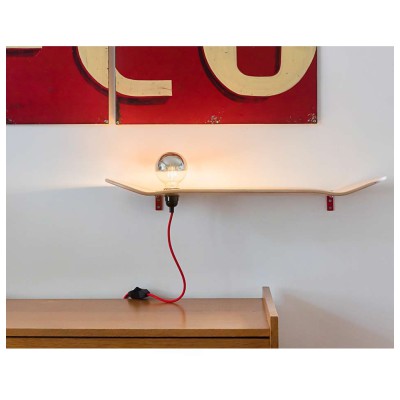 Etagère lampe skate board bois 