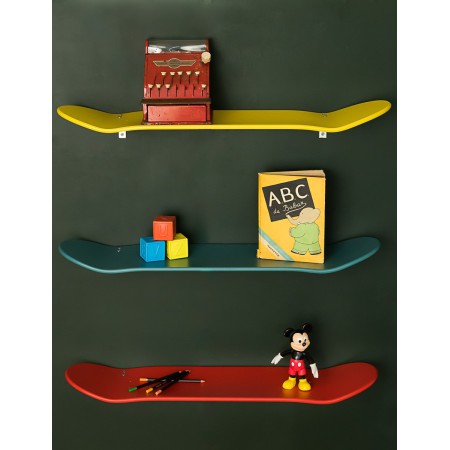 Etagères skateboard rouge murale leçons de choses