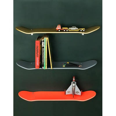 Etagères skate board murale or