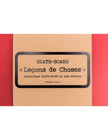 Etagères skate board murale or