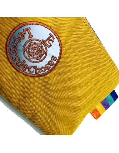 trousse plate turquoise arc en ciel série limitée