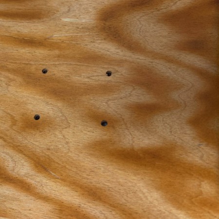 étagère skate board orange brun bois