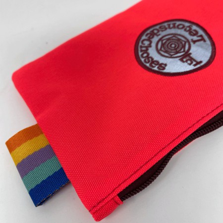 copy-of-trousse-plate-violine-rouge| Leçons de choses