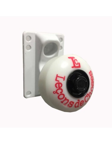 patère roue de skate blanche  Leçons de Choses